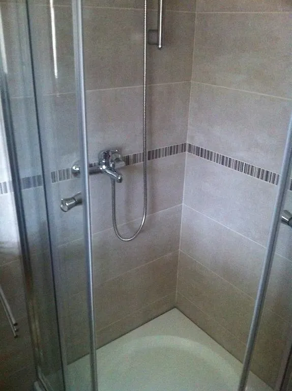 Apartmani Slavica Kuca Blizu Mora Sa Terasom Barbat na Rabu